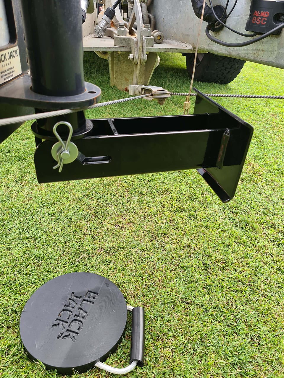 Black Jack 12v Trailer Jack (incl. Jack, Weather Cover, Black Jack Clamp, Folding Foot, Foot Pad and Wiring Harness Kit) - SPECIAL ORDER