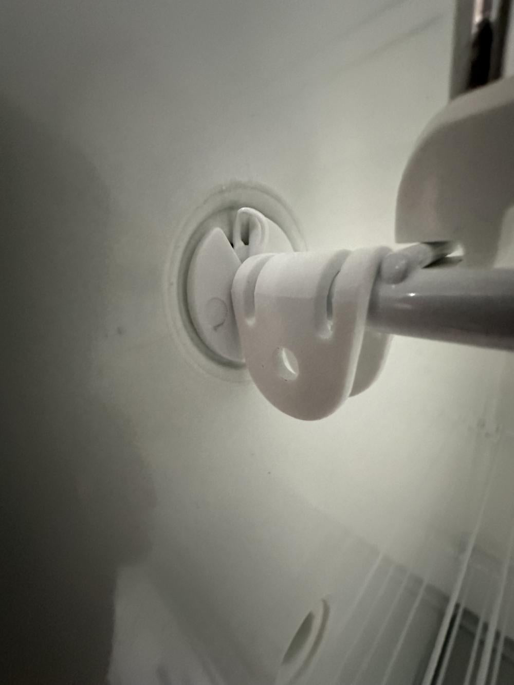 helf Retainer Plug - Suits Dometic RUA &amp; RUC Fridges
