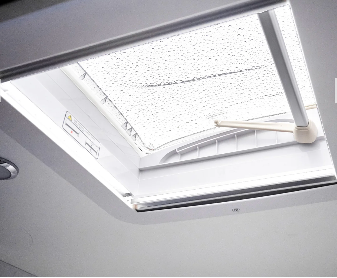 Aussie Traveller Skylight 450mm x 400mm - Special Order Only