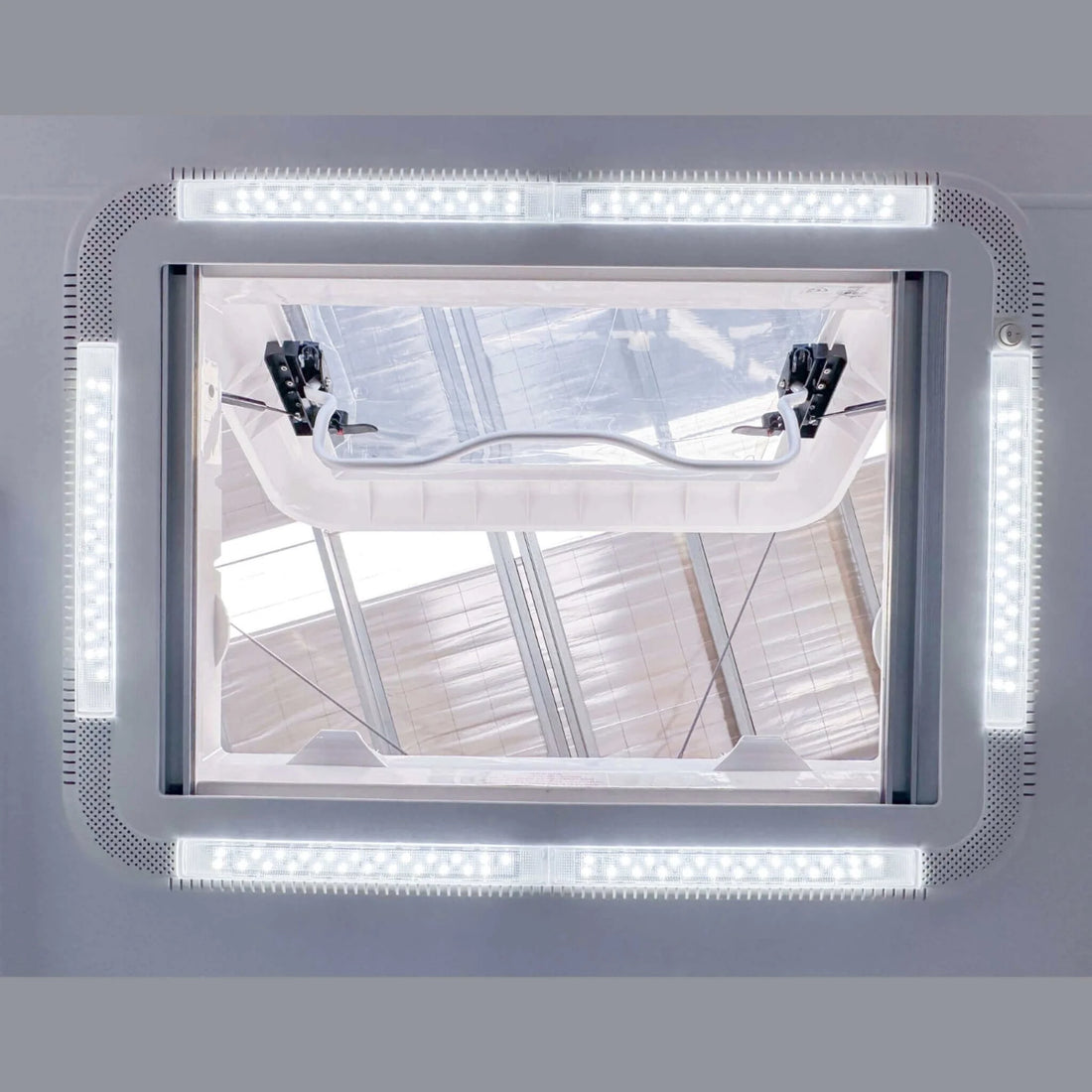 Ranger 700 x 500 Internal Frame with LED