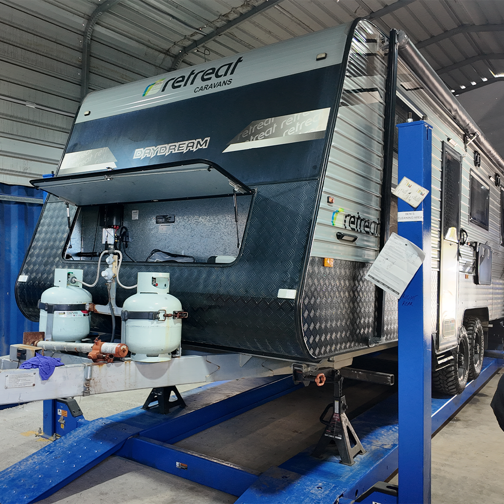 Full Caravan Service