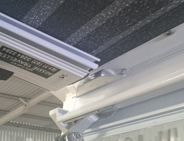 Outrigger Spigot Bracket Suit Thule and Fiamma Awnings